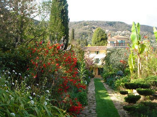 JARDIN DE LA VILLA FORT FRANCE