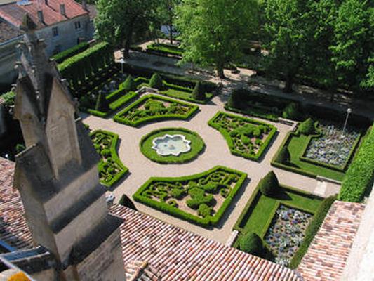 JARDIN DU CLOITRE NOTRE-DAME