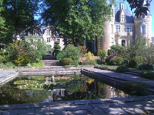 JARDIN DU CHATEAU DU PIN