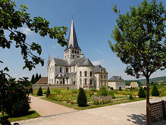 ABBAYE SAINT-GEORGES